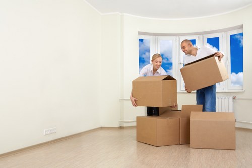 Moving truck service for residential relocations in Locksbottom